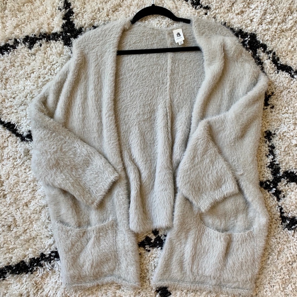 VICI slouchy cardigan!